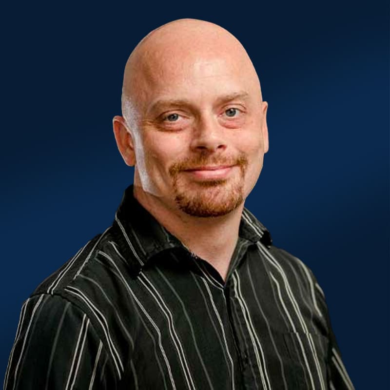 Sean Stapleton